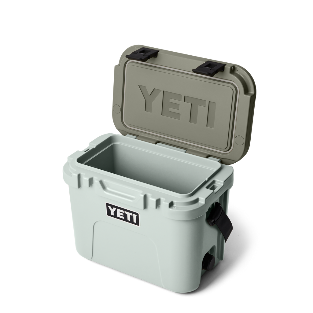 Roadie® 15 Hard Cooler - Ridgeline