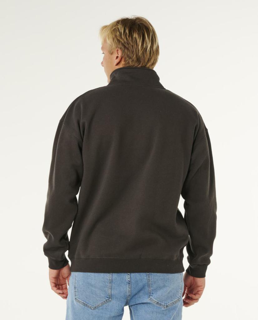 Pill Icon 1/4 Zip Crew