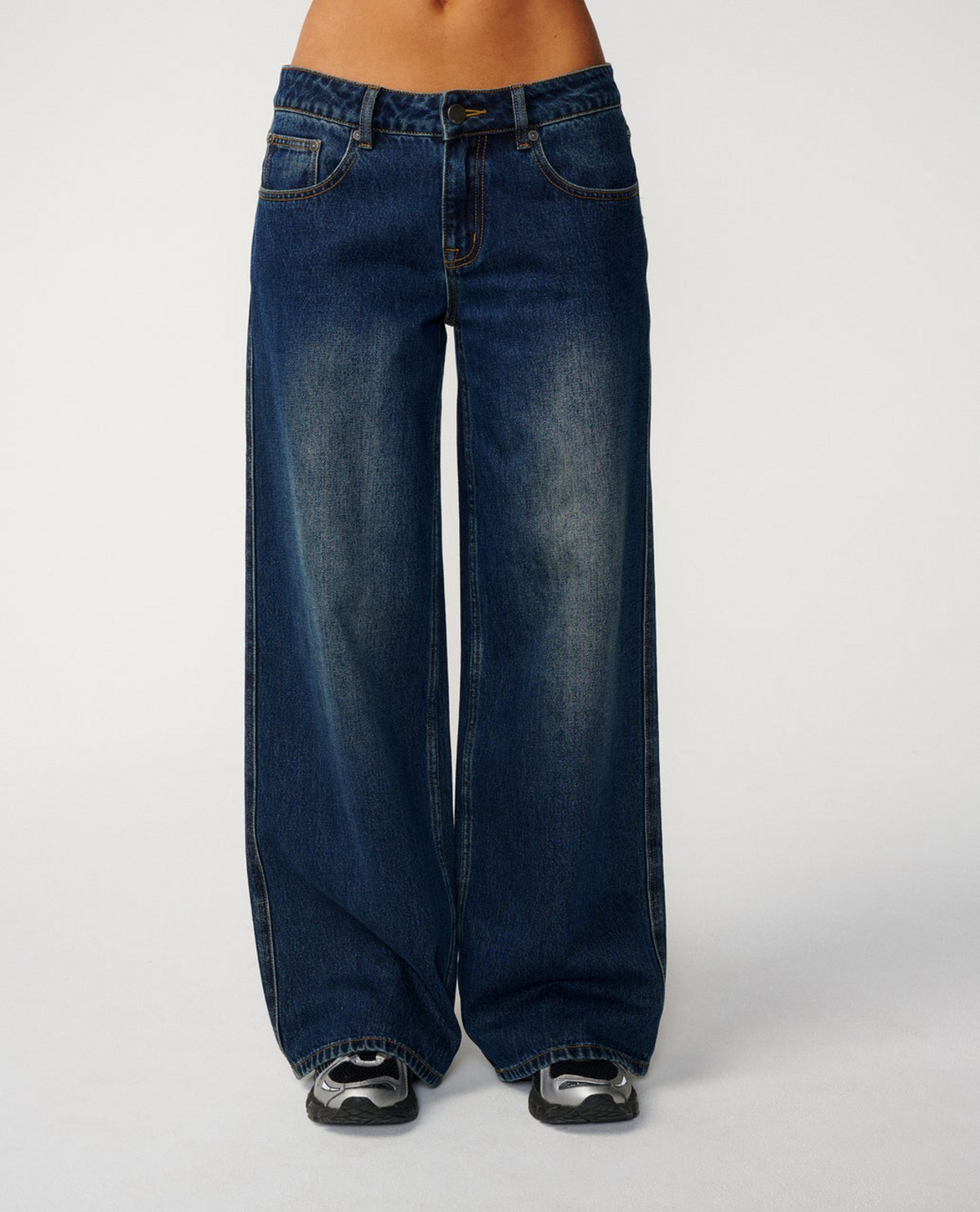 Archive: Baggy Low Rise J