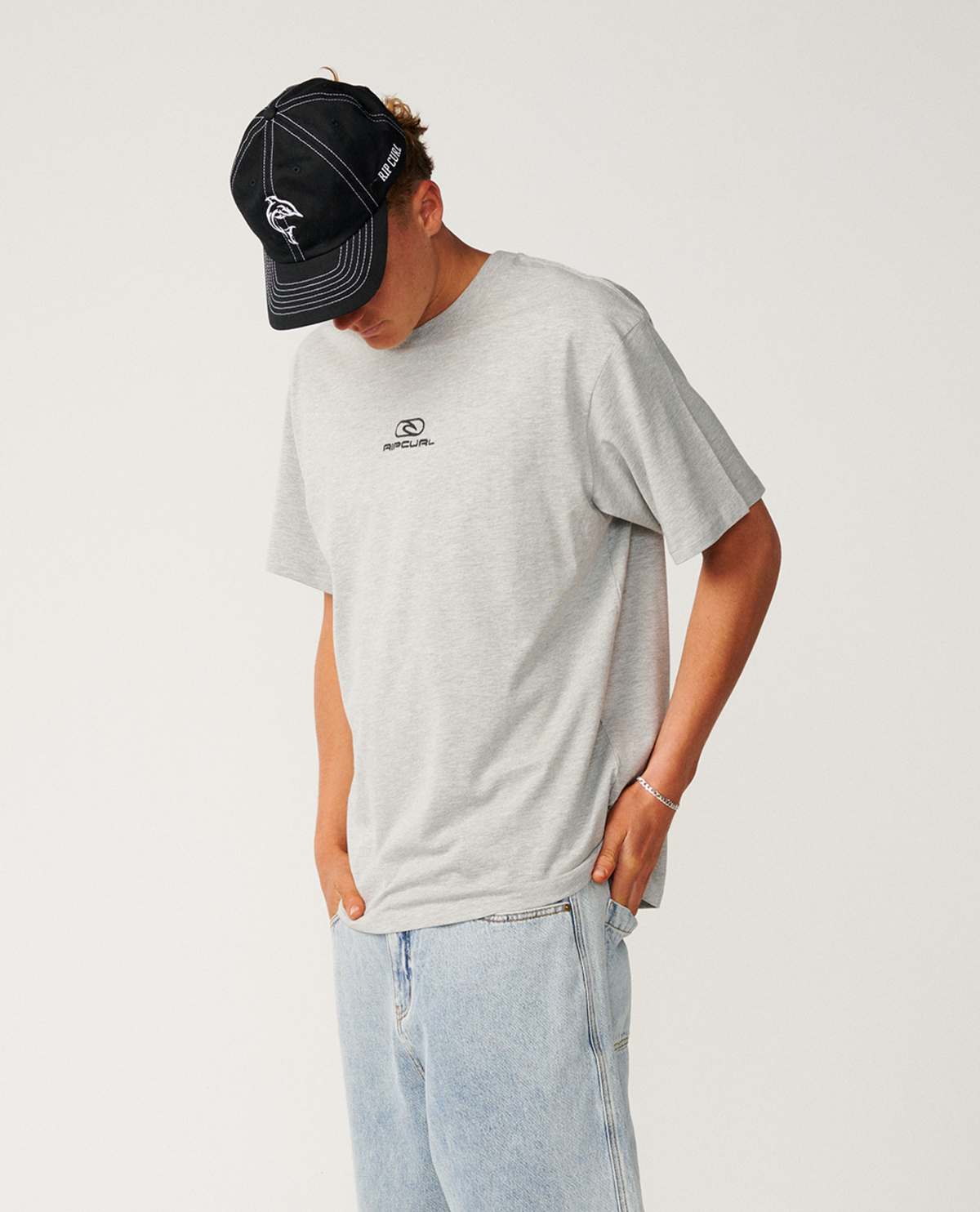 Pill Icon Tee