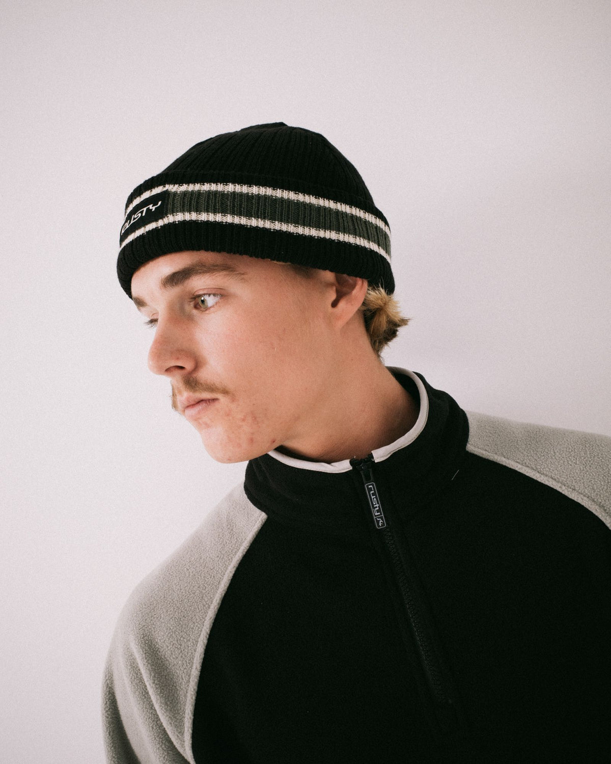 BONES REVERSIBLE BEANIE