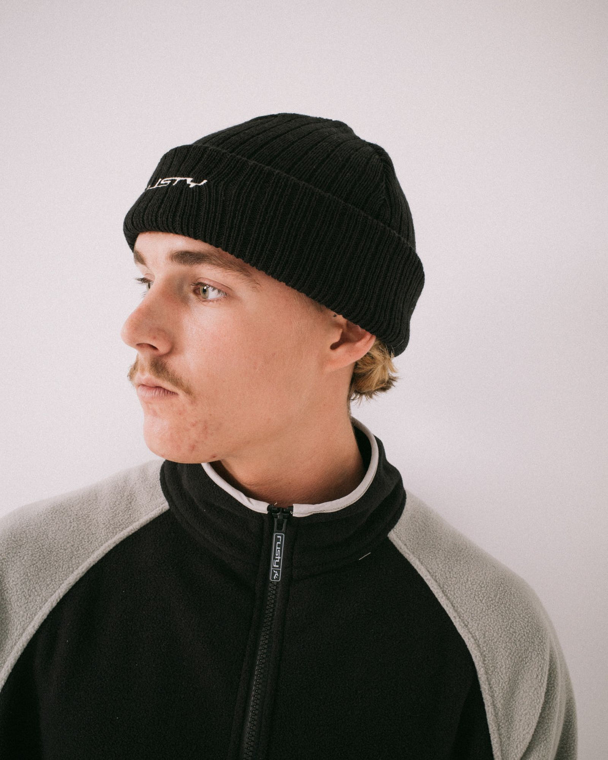 BONES REVERSIBLE BEANIE