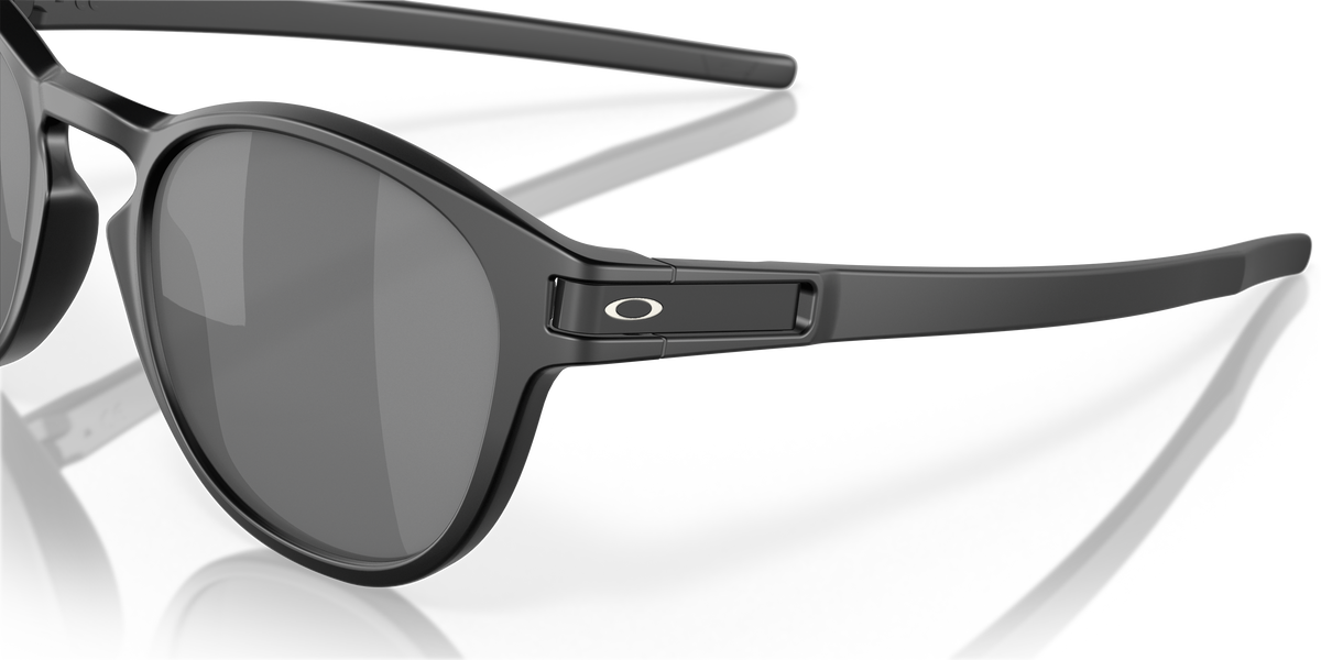 Latch Matte Black W/ Priz
