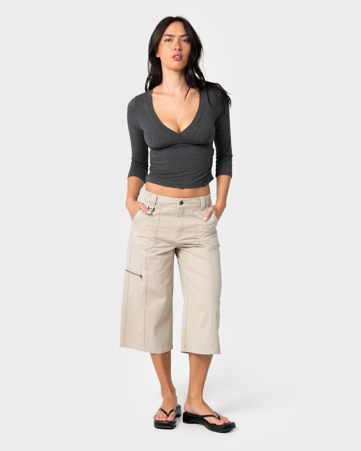 It Gyrl Low Rise Capri Cargo Pant