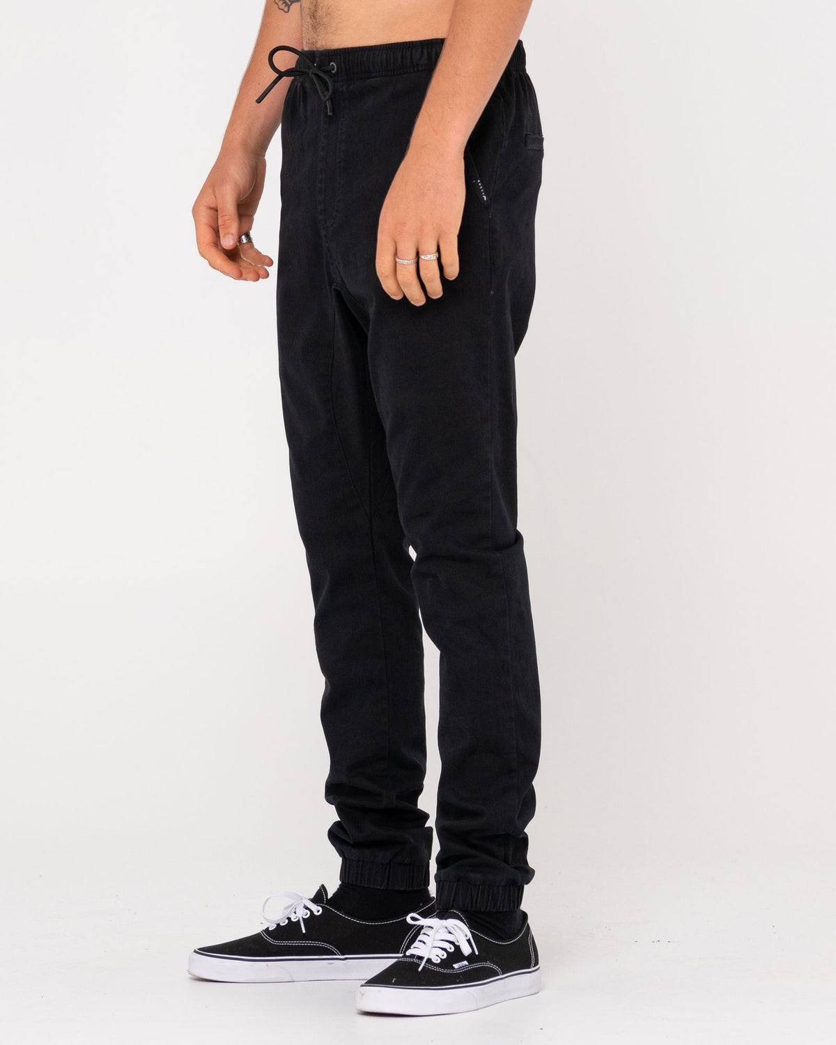 Hook Out Slim Fit Elastic Pant