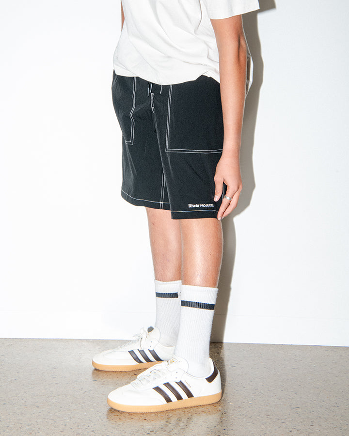 DAILY GRIND 20inch SHORTS : BLACK
