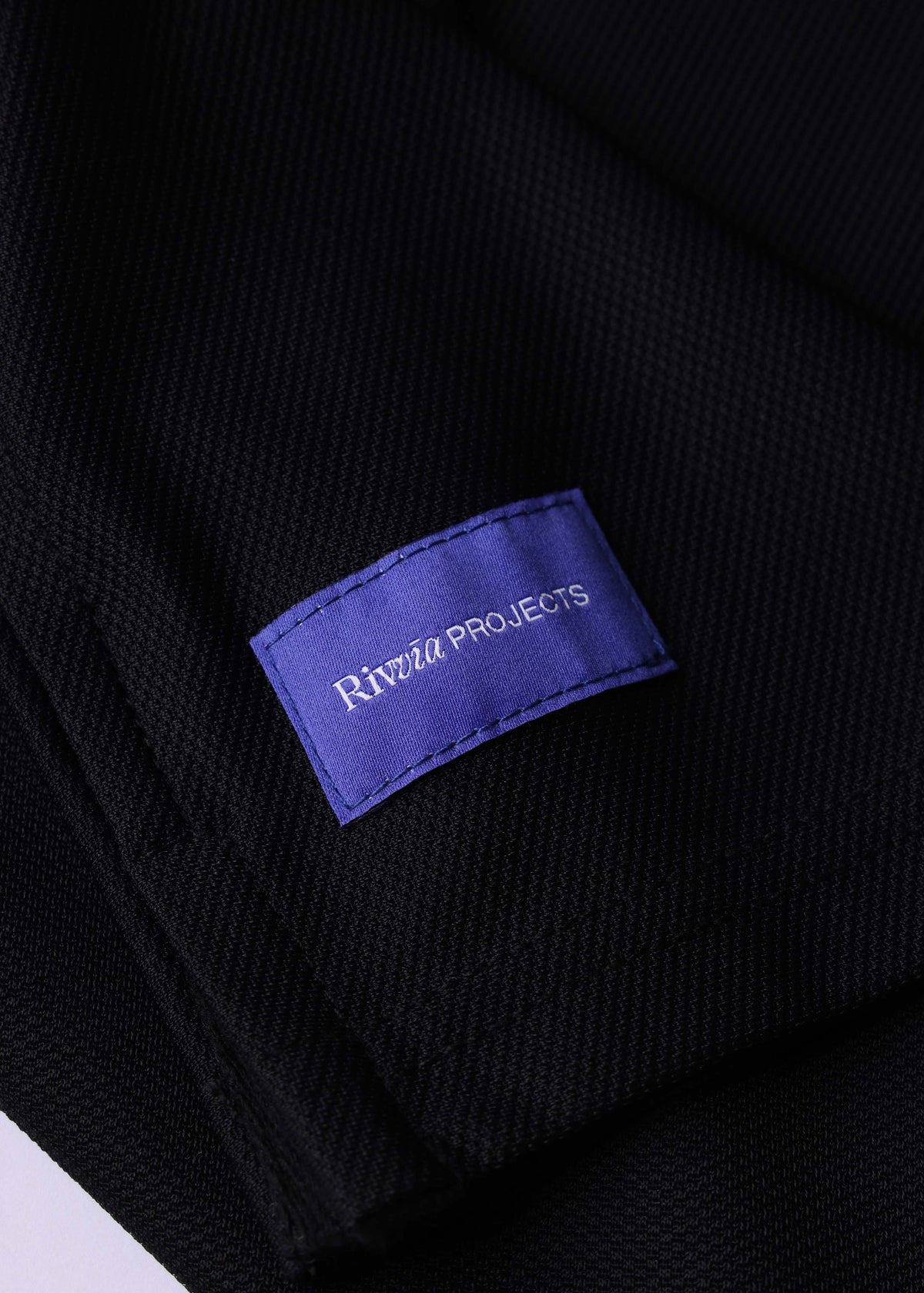 PASSAGE POLO : BLACK CHARCOAL