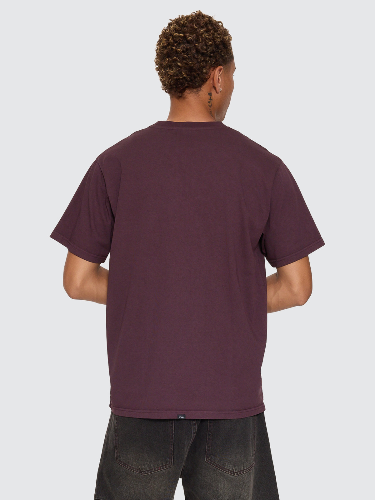 Wreath Of Desire Embro Merch Tee - Aubergine