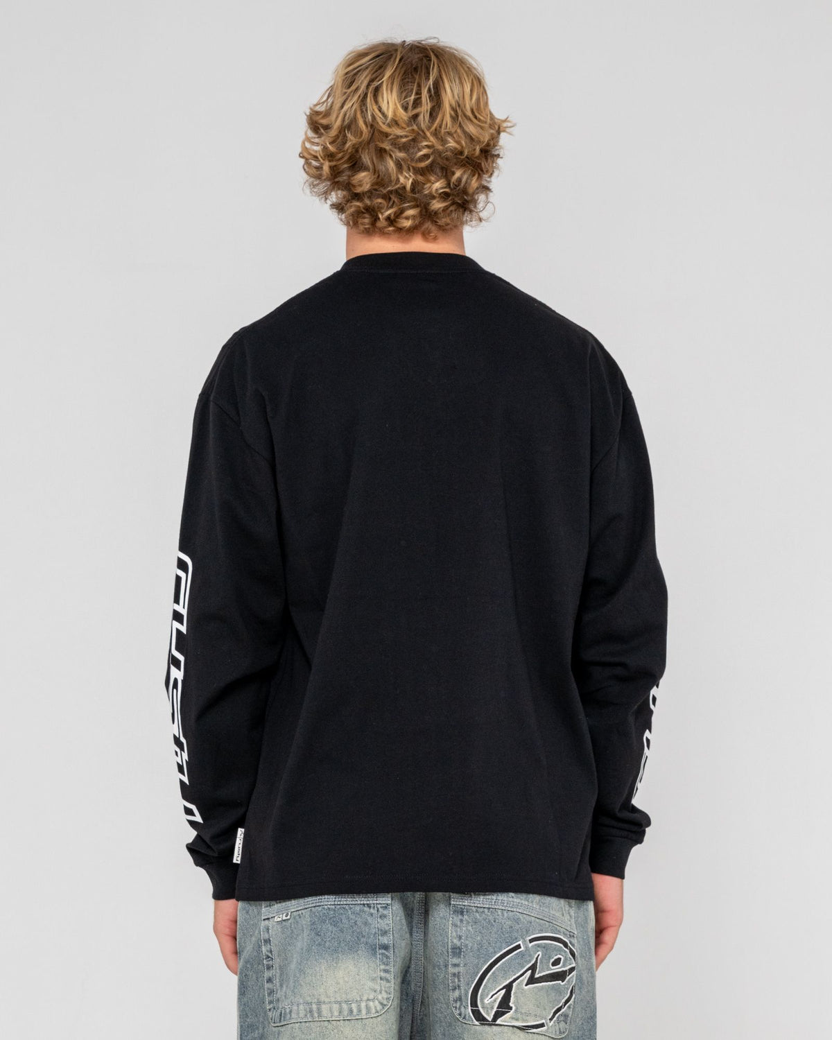JETSETTER LONG SLEEVE TEE