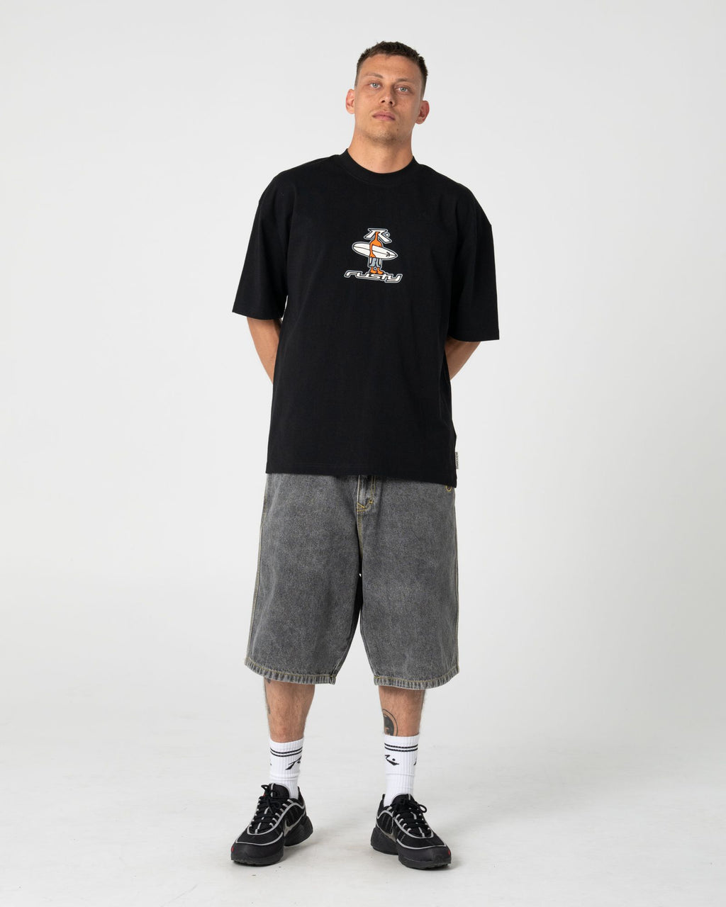 DR. DOT SHORT SLEEVE TEE