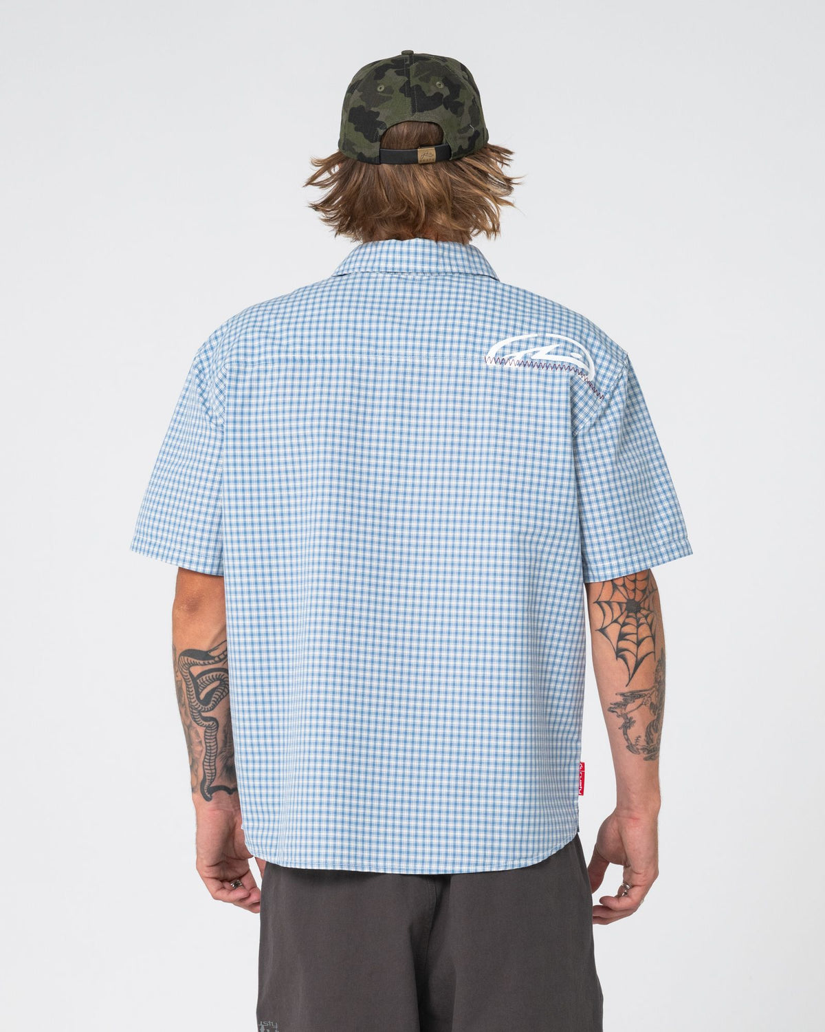 FAR AWAY SHORT SLEEVE SHIRT