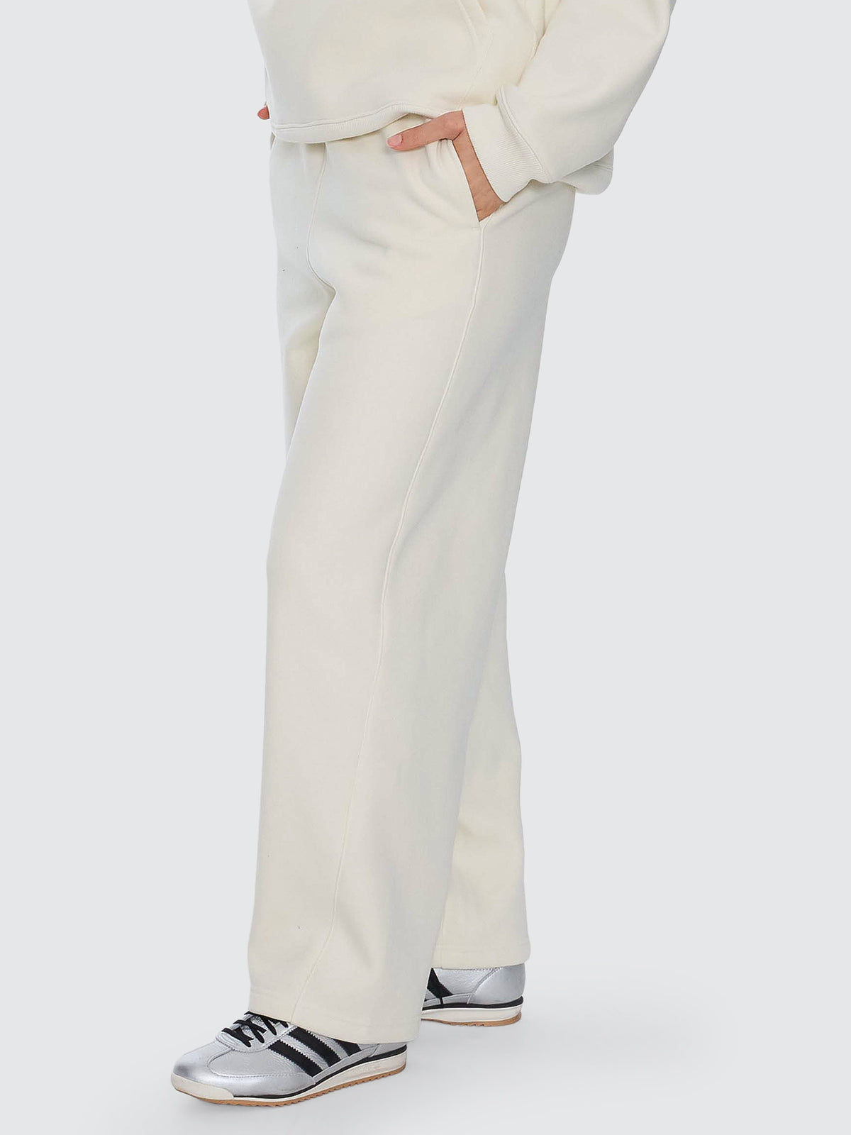 Playmaker Track Pant - Butter Cream