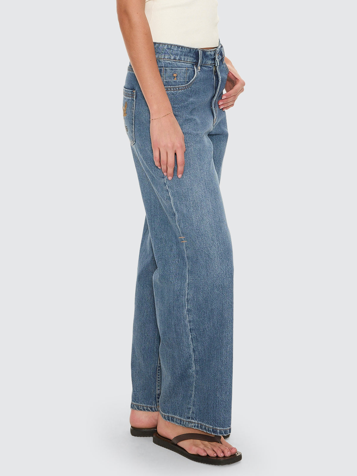 Billie Low Rise Baggy Embro Jean - Darker Dust Blue